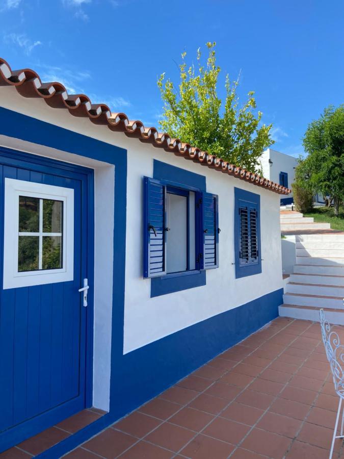 Montes de Charme  Bed and Breakfast Avis Exterior foto